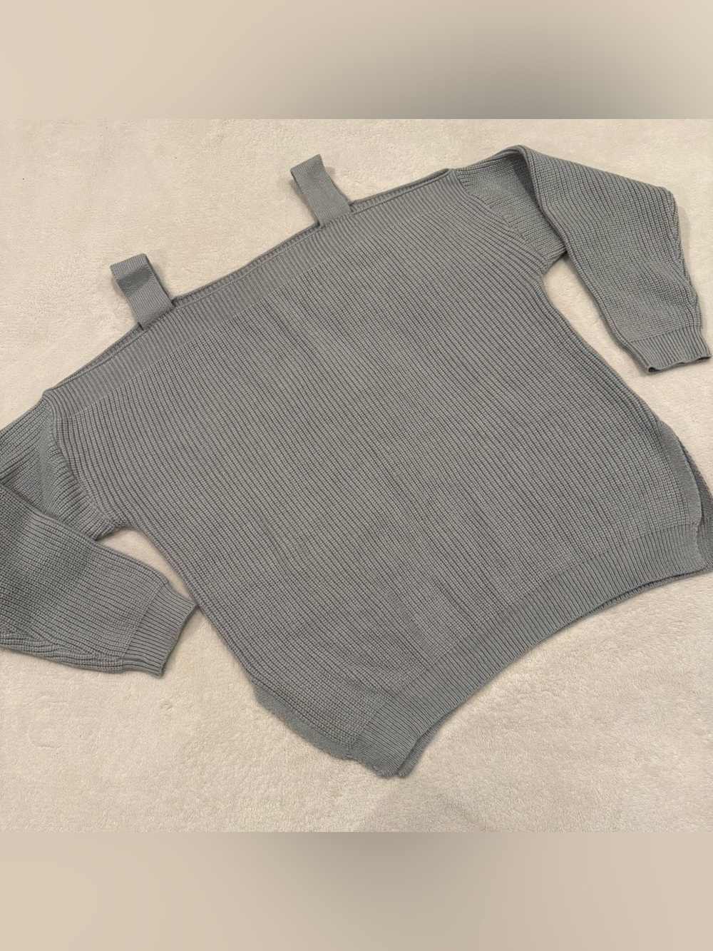 Off-the-Shoulder Ribbed Sweater in Grey
